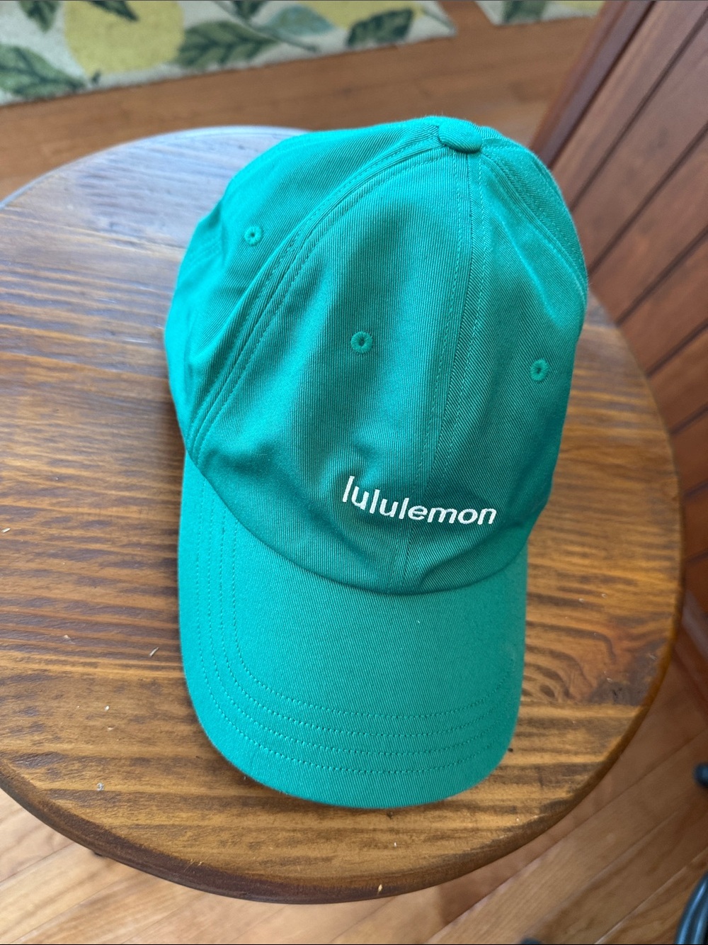 lululemon 💚 S/M Performance Cap euc